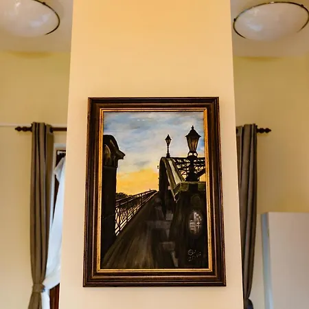Bridge Apartment