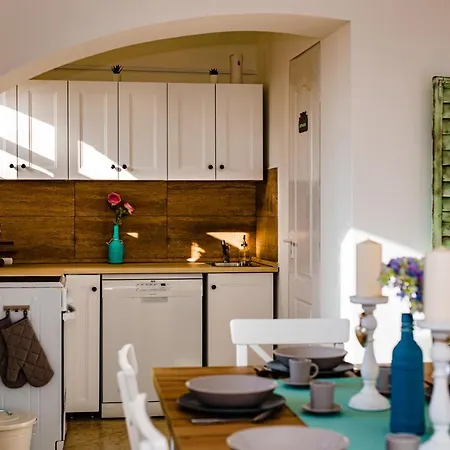 Bridge Apartment Esztergom